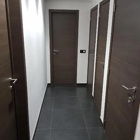 Duingalm - Modern 2 Bedroom - 100m From The *
